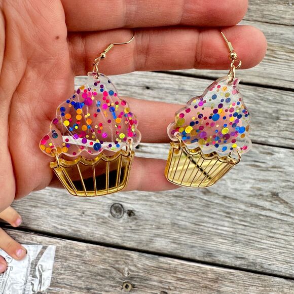 Cupcake Earrings Birthday Earrings Confetti Cupcake Earrings - Picture 3 of 4